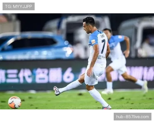 三中卫结构与区域防守成趋势 CBA球队防守体系多样化发展 三中卫结构与区域防守成趋势 CBA球队防守体系多样化发展