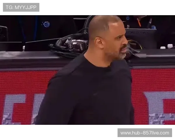 火箭113比108逆转魔术 杜兰特40分创历史纪录带队取胜